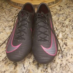 Nike mercurial lacrosse cleates